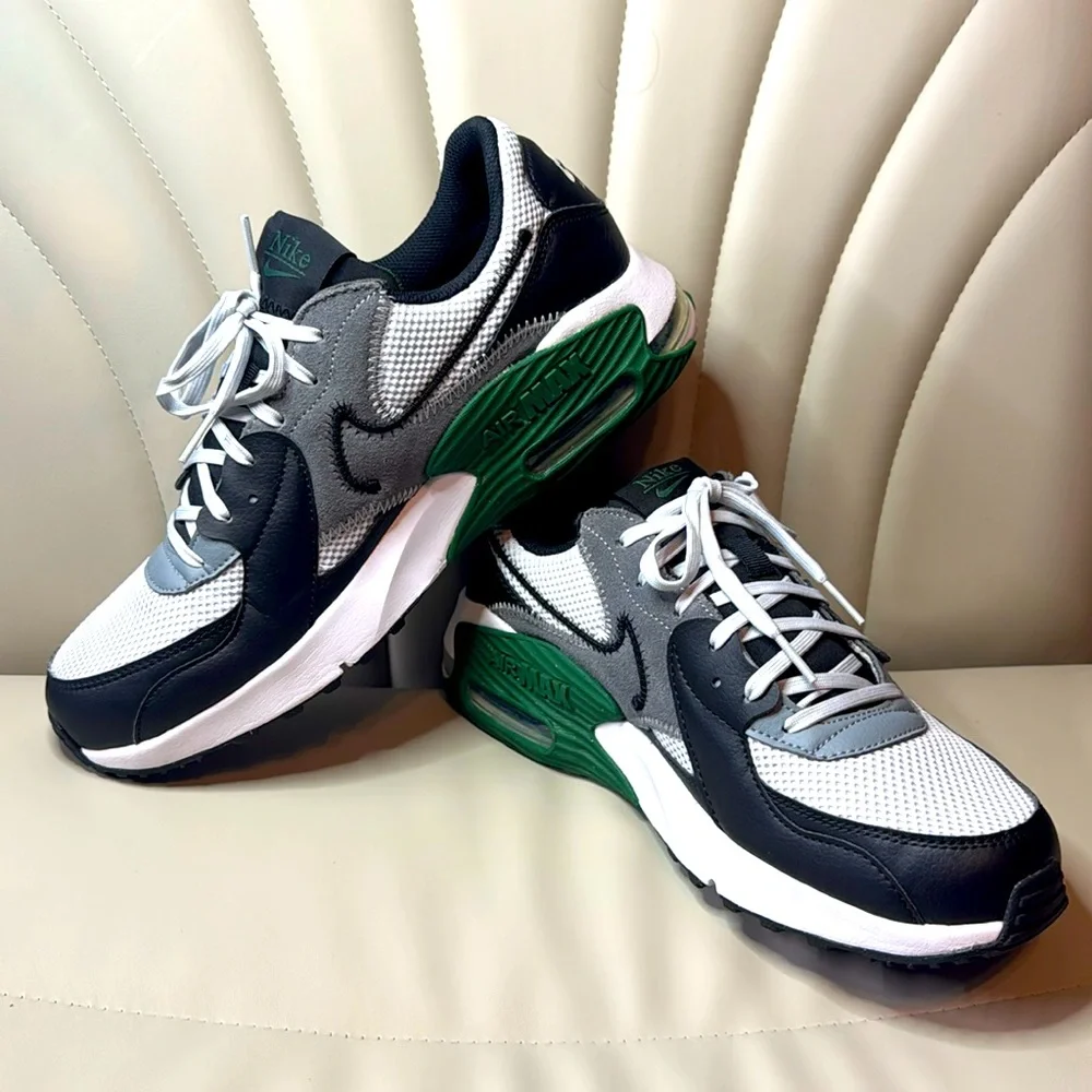 Nike Air Max Excee - Men's Size 10 (Black, Grey, Green & White) - Picture 1 of 16